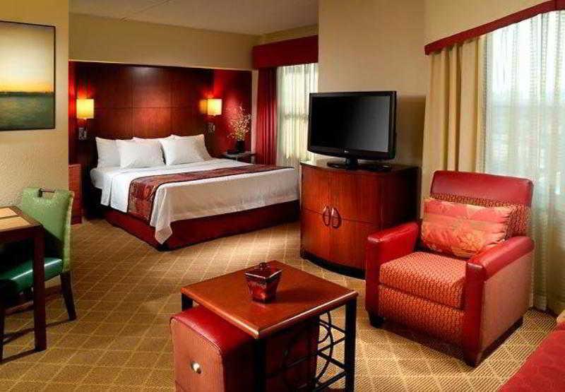 Residence Inn By Marriott Tallahassee Universities At The Capitol Chambre photo